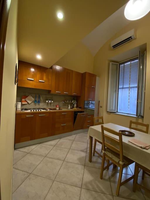 Steps House Apartment *